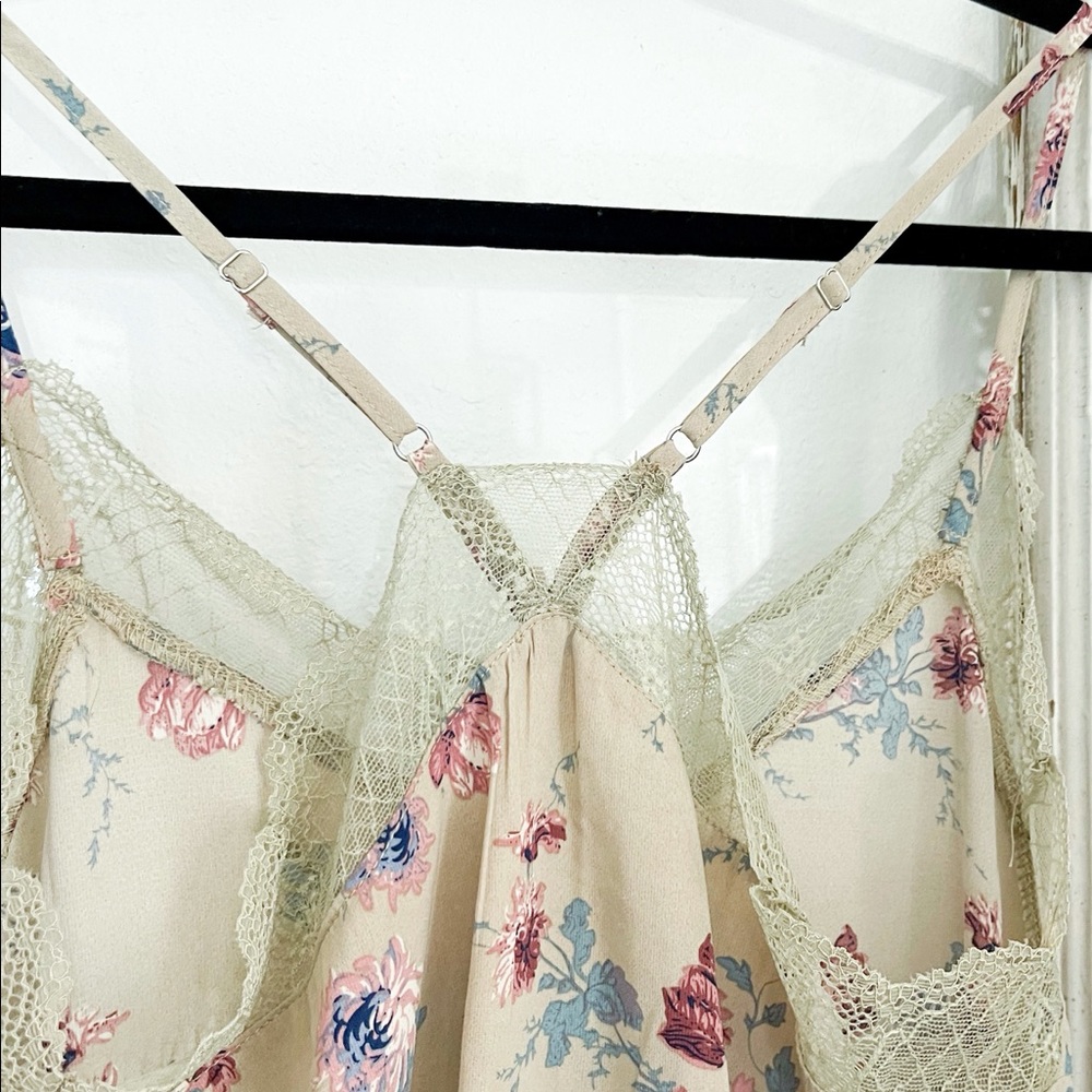 TAUPE Floral Racerback Lace Camis - Picture 5 of 5